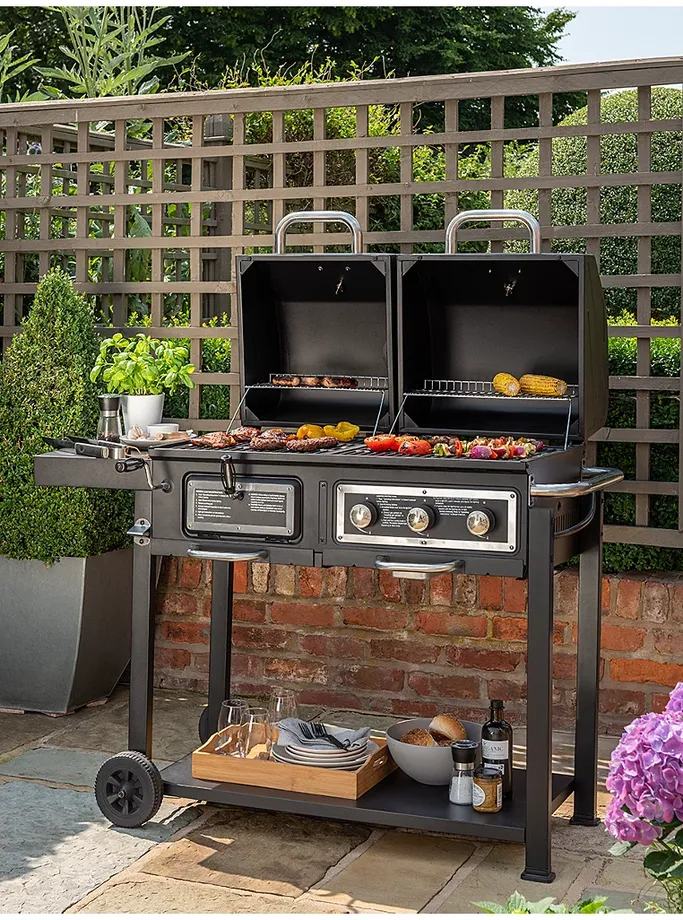 UniFlame Classic Big American Gas / Charcoal 3B Grill